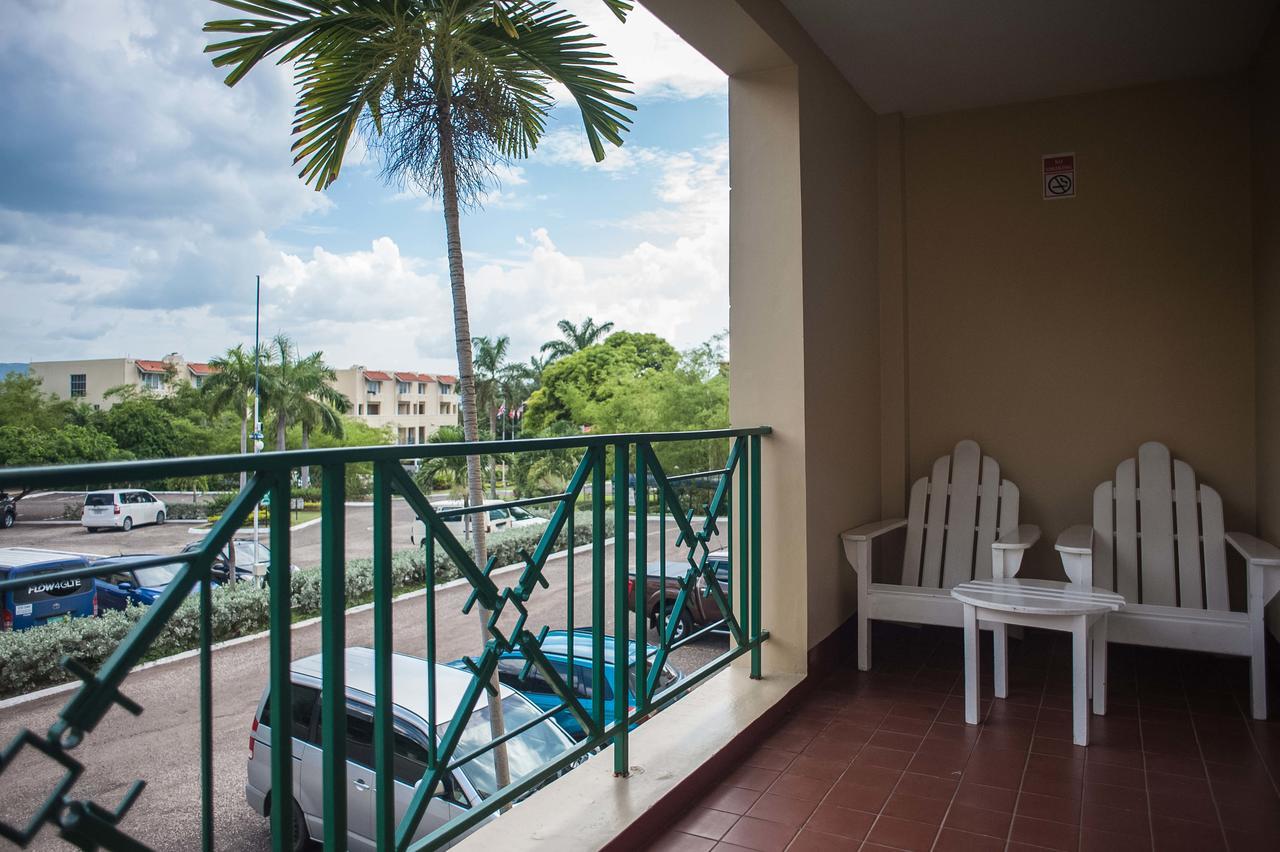 El Greco Resort Montego Bay Buitenkant foto